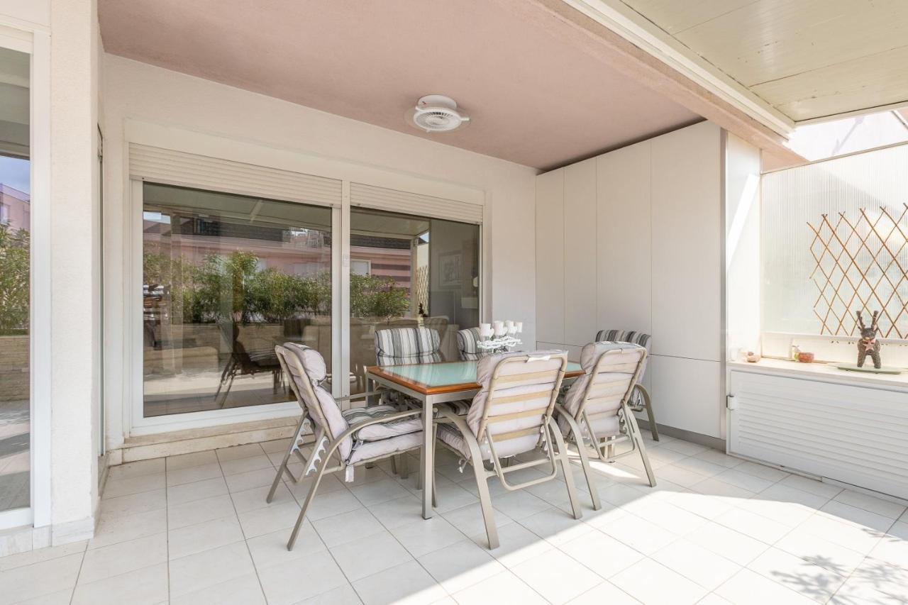 Apartment Relax Whit Big Terrace 170M2 Near The Beach Split Zewnętrze zdjęcie