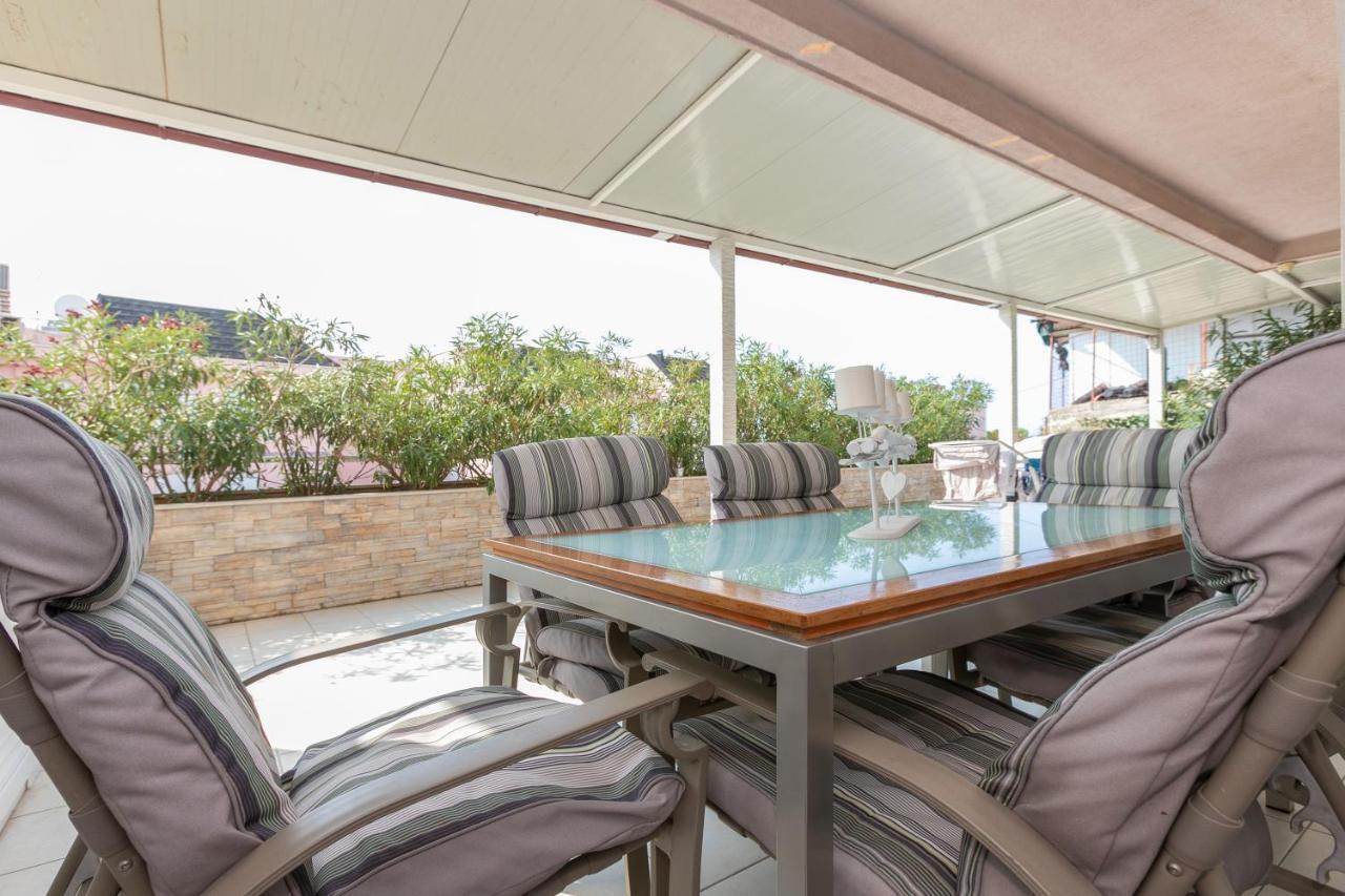Apartment Relax Whit Big Terrace 170M2 Near The Beach Split Zewnętrze zdjęcie