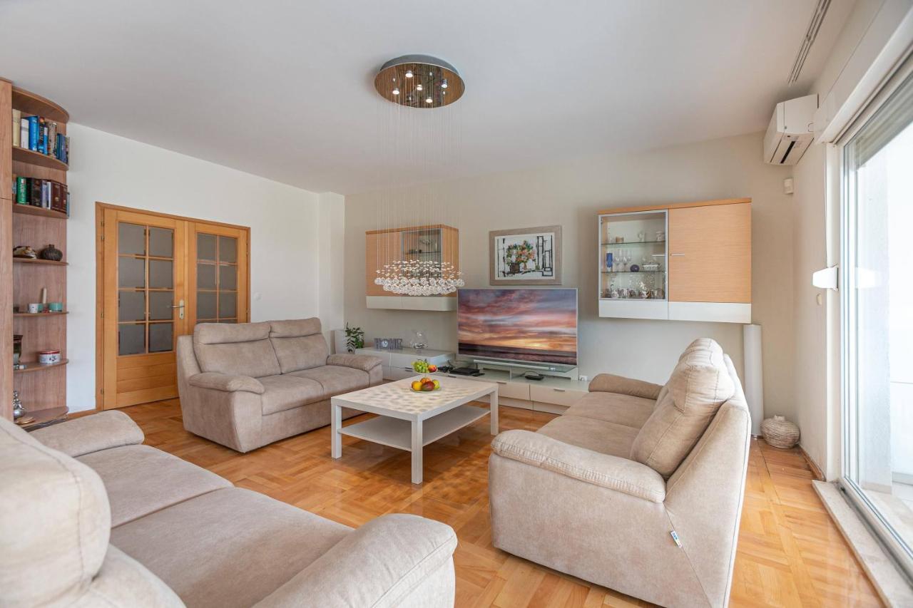 Apartment Relax Whit Big Terrace 170M2 Near The Beach Split Zewnętrze zdjęcie
