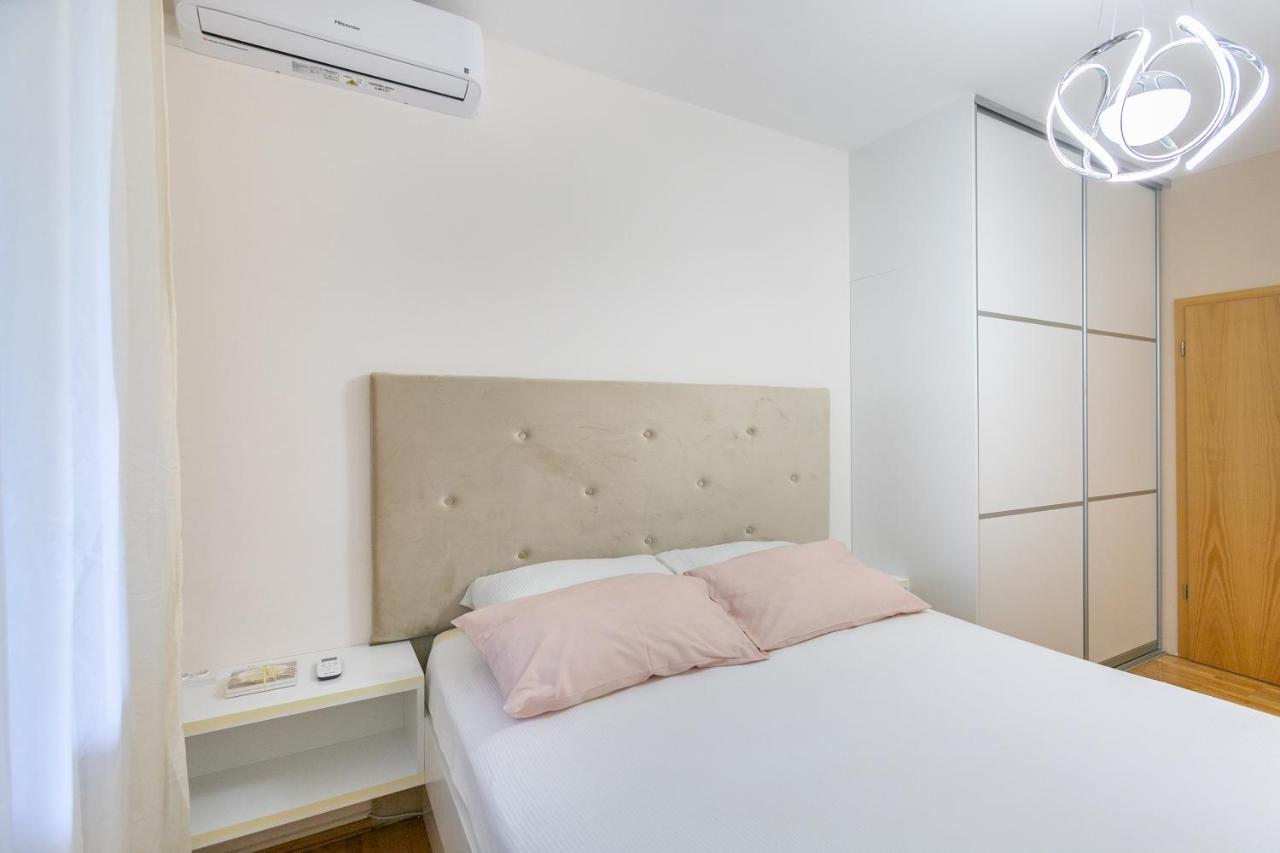 Apartment Relax Whit Big Terrace 170M2 Near The Beach Split Zewnętrze zdjęcie